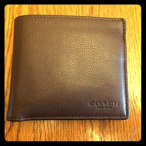 Coach New York Men's Double Billfold Wallet